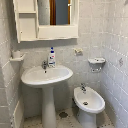 Ponzamania Da Gino Apartamento *